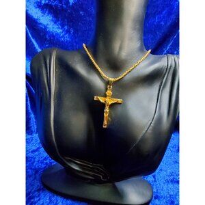 vintage orentini gold tone nr 11.5"L crucifix necklace